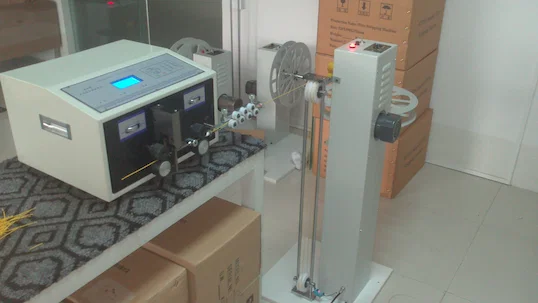 Automatische Drahtvorschubmaschine mit 90W, 40kg - WPM-9040